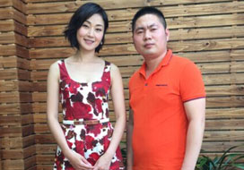 广州蓝狮在线与明星合影